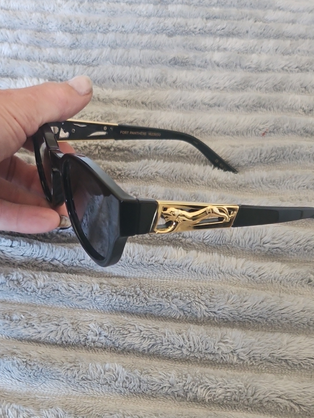 luxury Panthère de Cartier collection Collab Le Specs